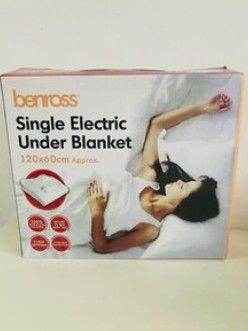 Single electric under blanket