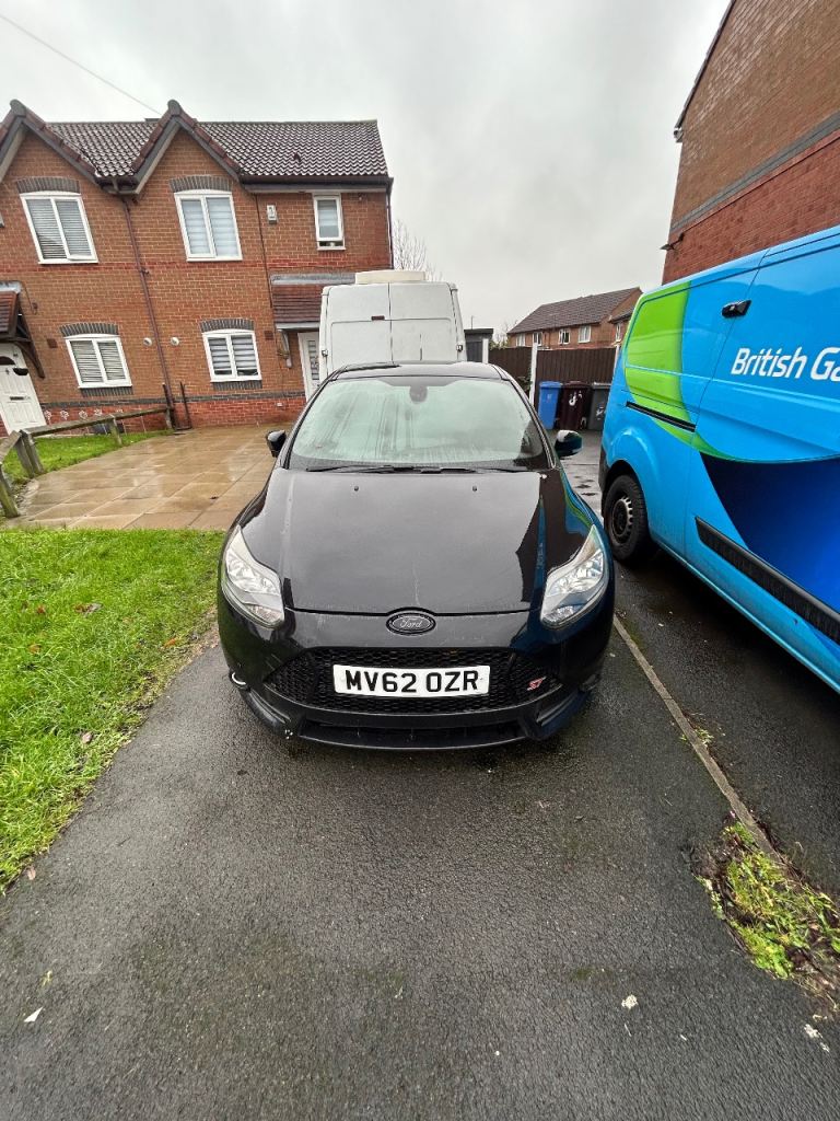 Ford, FOCUS, Hatchback, 2012, Manual, 1999 (cc), 5 doors