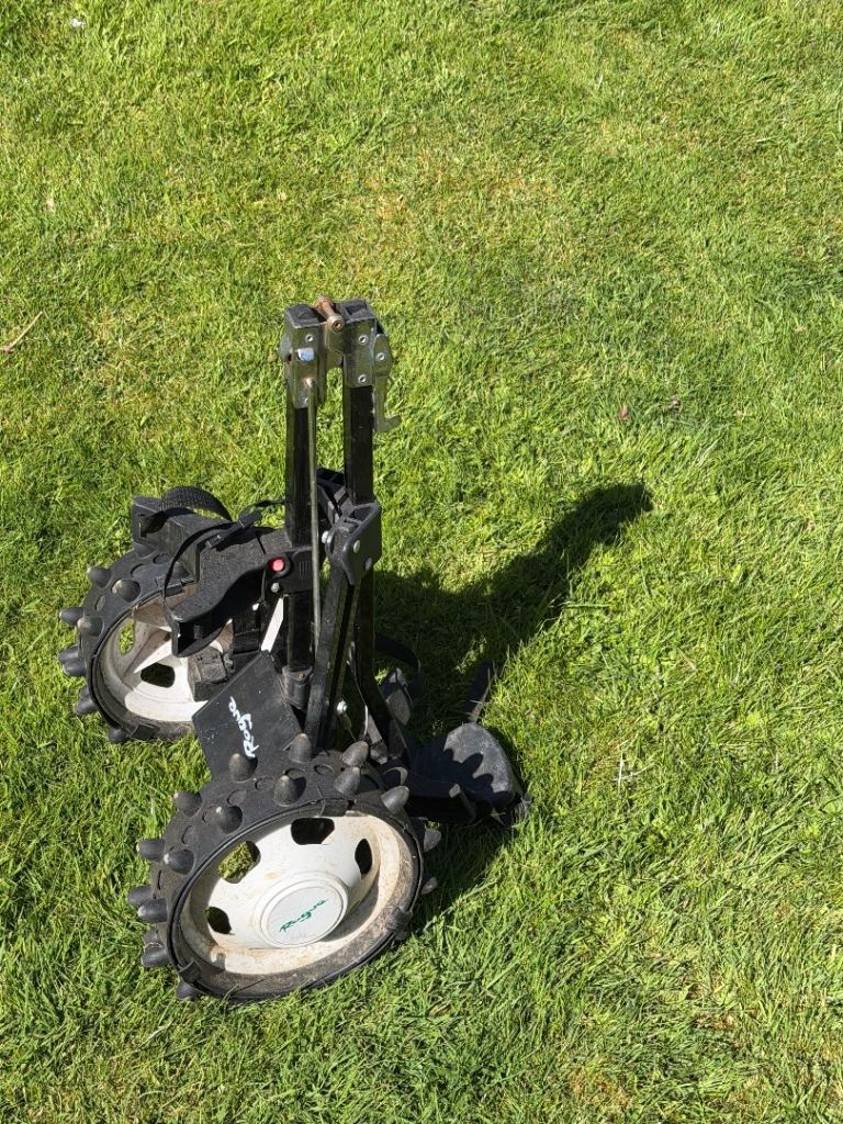 Folding All Terrain Golf Trolley