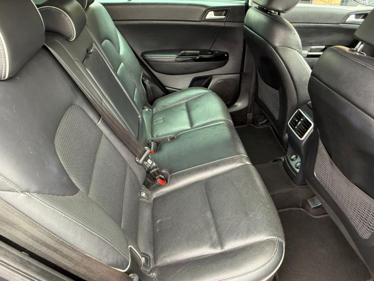 ** GREAT SPEC ** 2016 Kia Sportage 1.7 CRDi ISG 3 5 dr 2WD Estate ** £35 TAX **