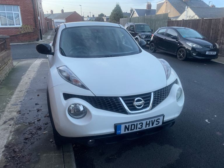 Nissan, JUKE, Hatchback, 2013, Manual, 1461 (cc), 5 doors