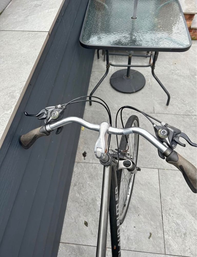 Claud Butler 21 Speed 28” Hybrid - Tuned & Ready - M Frame