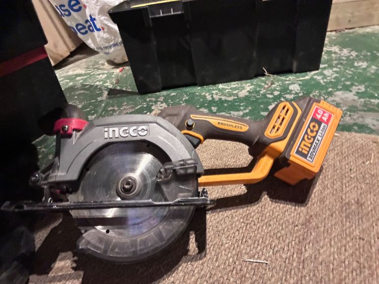Circular saw