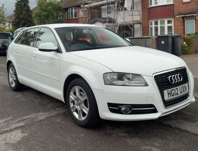 Audi, A3, Hatchback, 2012, Manual, 1390 (cc), 5 doors