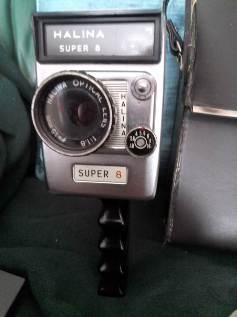 HALINA Super 8 Cine Camera 