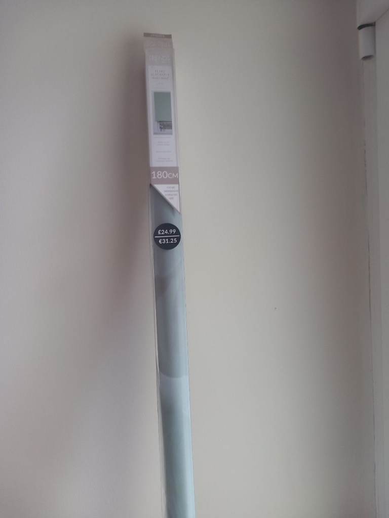 Sage coloured Blind(180cm) including fittings.  Can be cut to size.