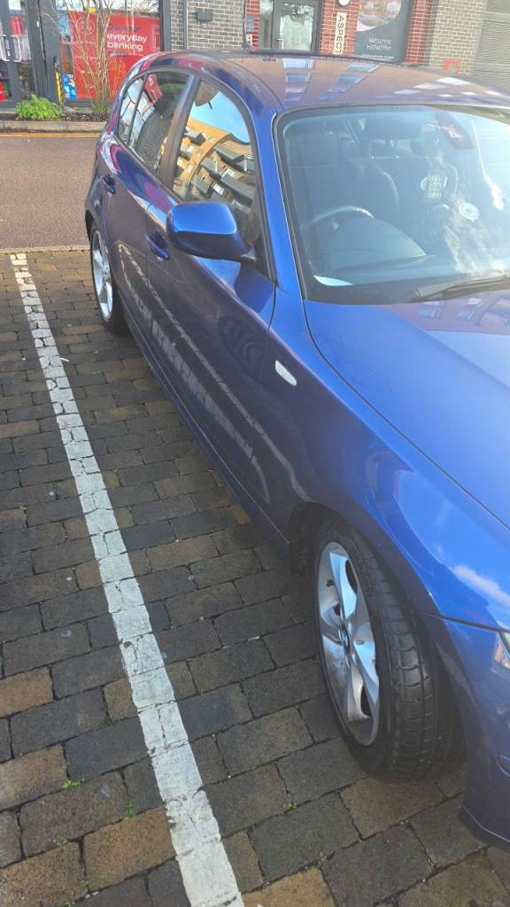 BMW, 1 SERIES, Hatchback, 2010, Manual, 1995 (cc), 5 doors