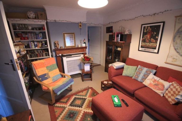 3 bedroom house in isleworth TW7