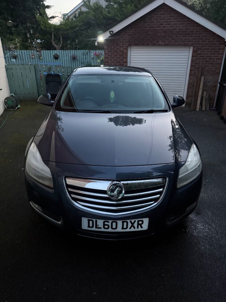 Vauxhall, INSIGNIA, Hatchback, 2011, Manual, 1956 (cc), 5 doors