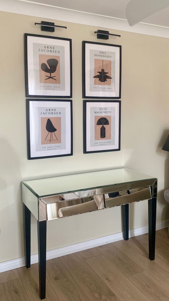 Mirrored Console table excellent condition 