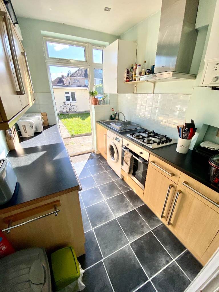 🌟 COMFORTABLE SINGLE ROOM IN ILFORD 🛏️