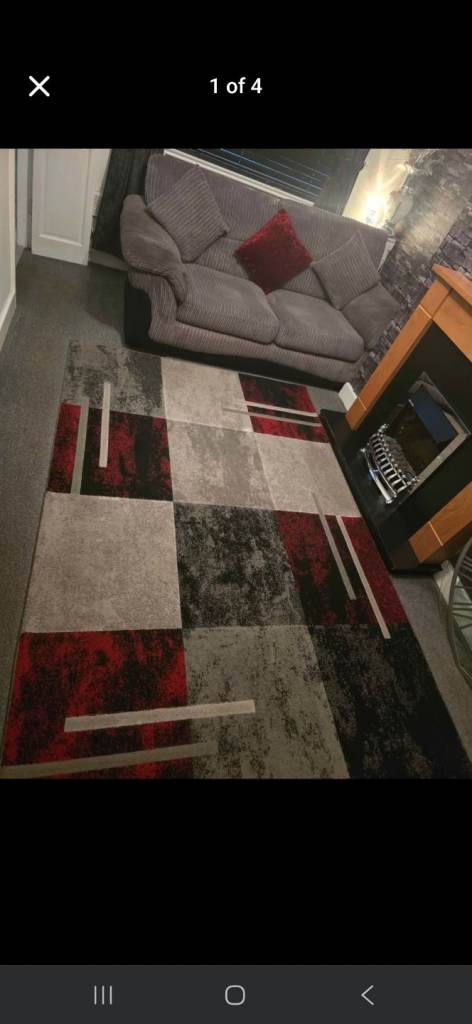Sofa & Rug with extras