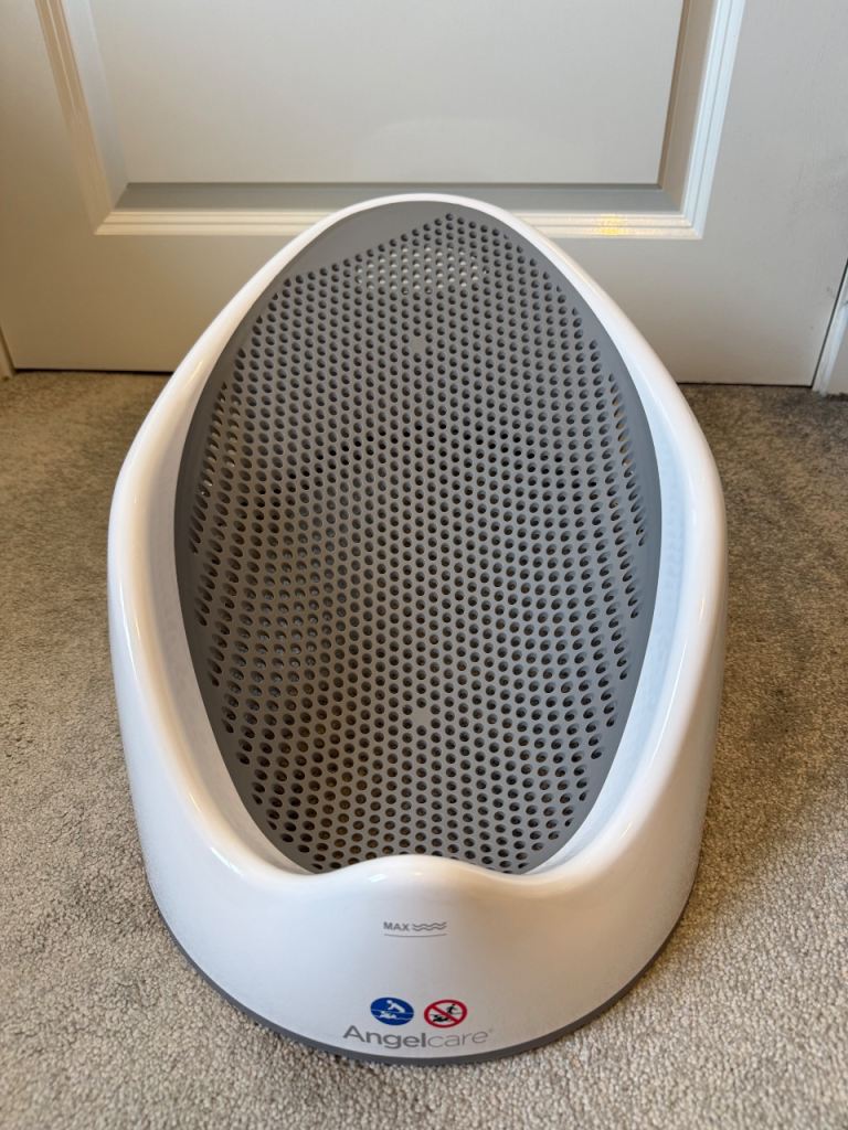 Angelcare Soft Touch Baby Bath Support - Grey, As Good As New