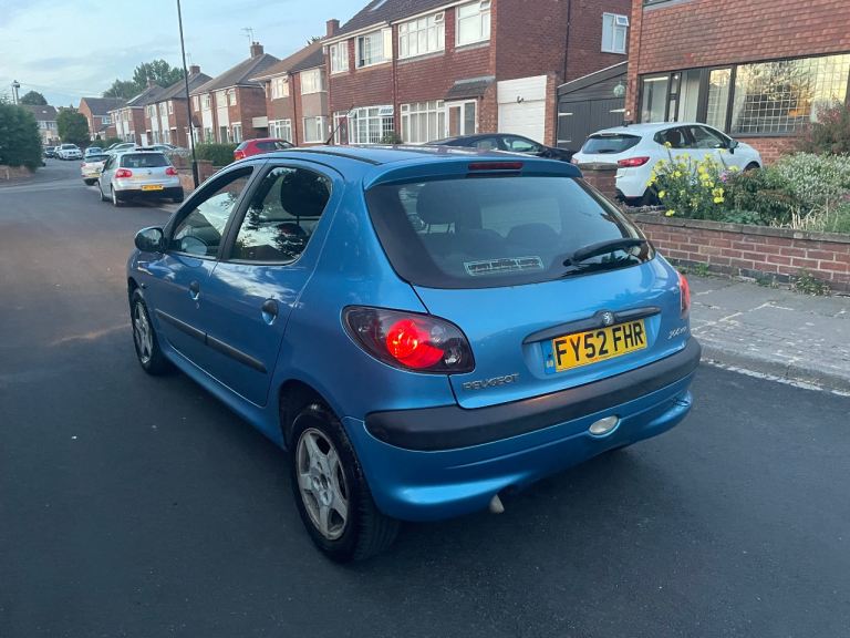 Peugeot, 206, Hatchback, 2002, Manual, 1398 (cc), 5 doors