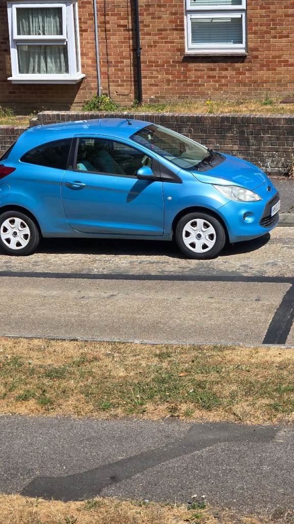 Ford, KA, Hatchback, 2010, Manual, 1242 (cc), 3 doors