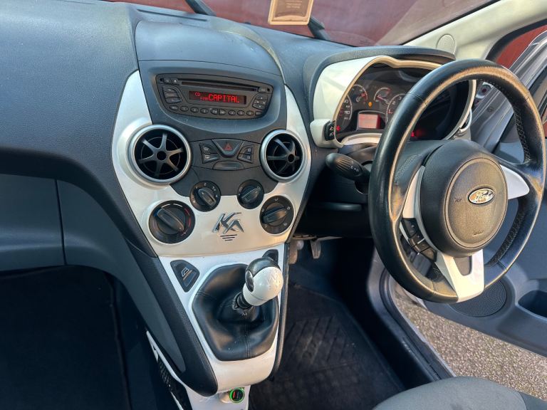 Ford, KA, Hatchback, 2011, Manual, 1248 (cc), 3 doors