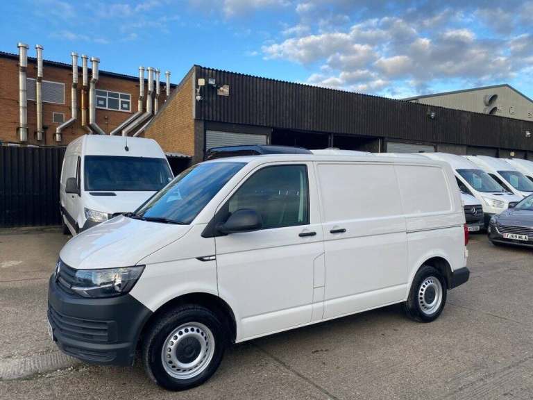2019 19 VOLKSWAGEN TRANSPORTER 2.0 TDI T28 SWB STARTLINE FWD 102BHP. EURO 6 ULEZ