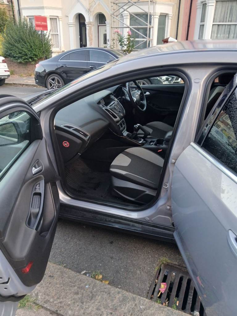 Ford, FOCUS, Hatchback, 2014, Manual, 998 (cc), 5 doors ULEZ comp HPI clear