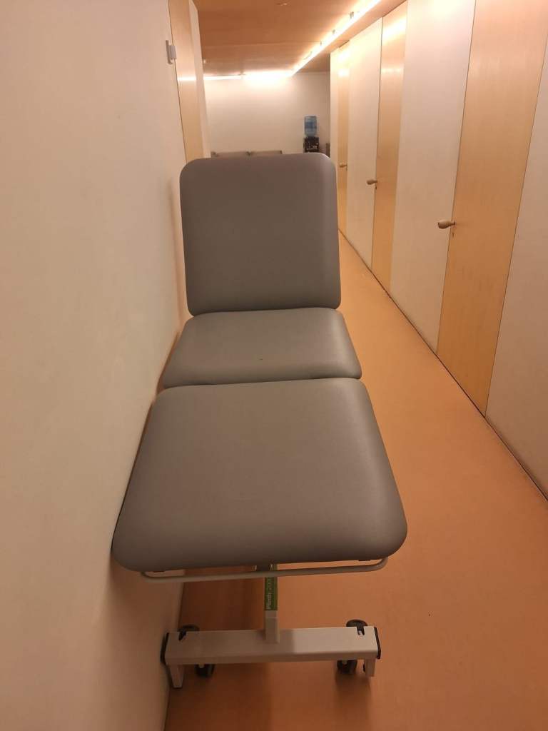 Medical Treatment Bed