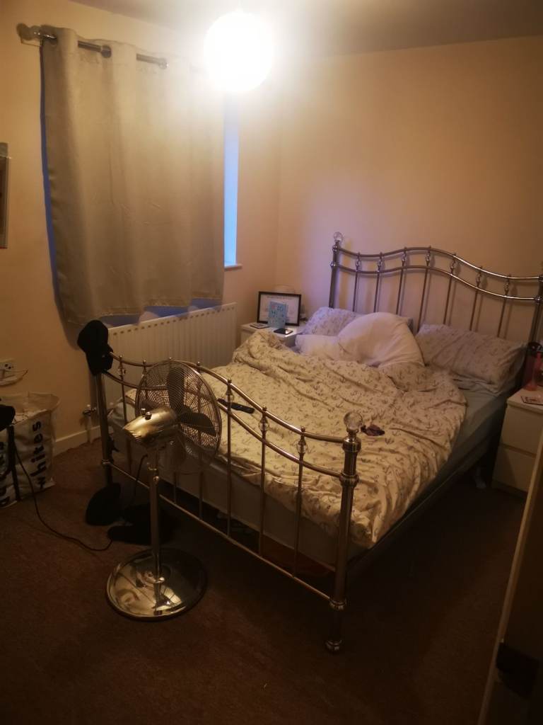 2 bedroom 2 bathroom first floor flat