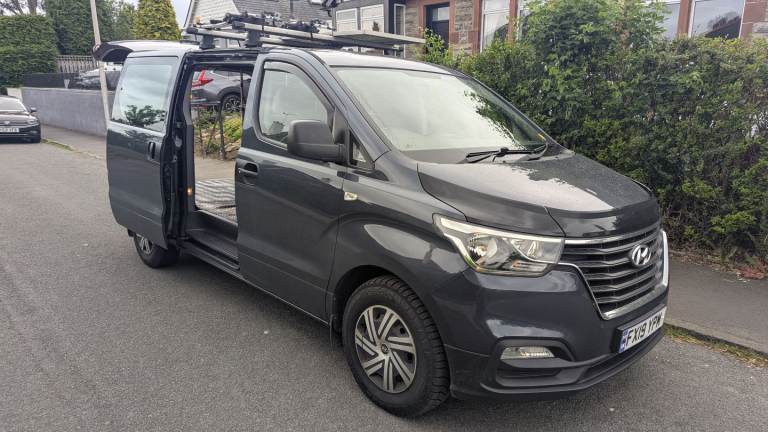 Hyundai, ILOAD, Crew Cab Panel Van, 2019, Manual, 2497 (cc)