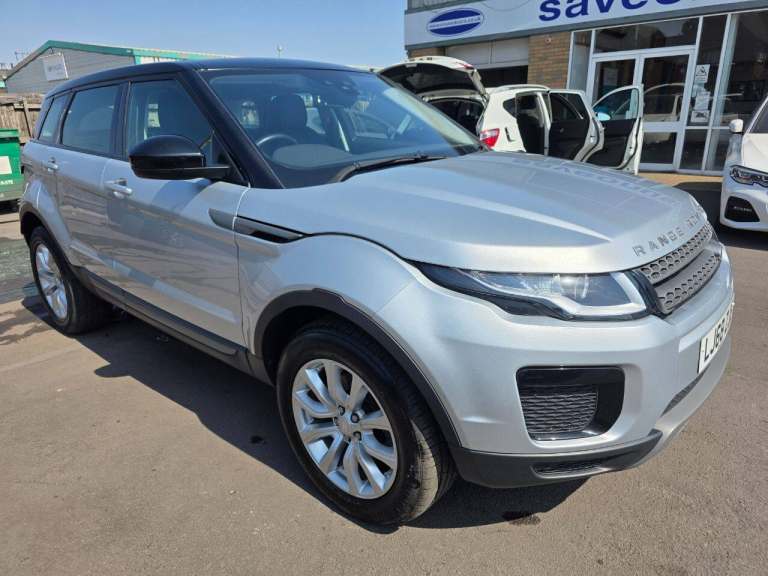 Land Rover Range Rover Evoque 2.0 TD4 SE 5dr Diesel