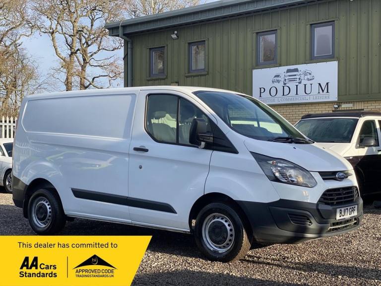 2017 Ford Transit Custom 2.0 TDCi 105ps Low Roof Van PANEL VAN DIESEL Manual