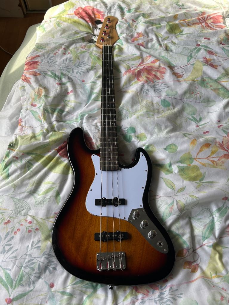 Bass with ampl