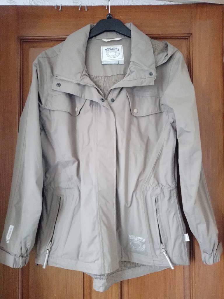 REGATTA JACKET. SIZE 14. WATERPROOF. DARK OATMEAL COLOUR. NEW COND. UNWORN.