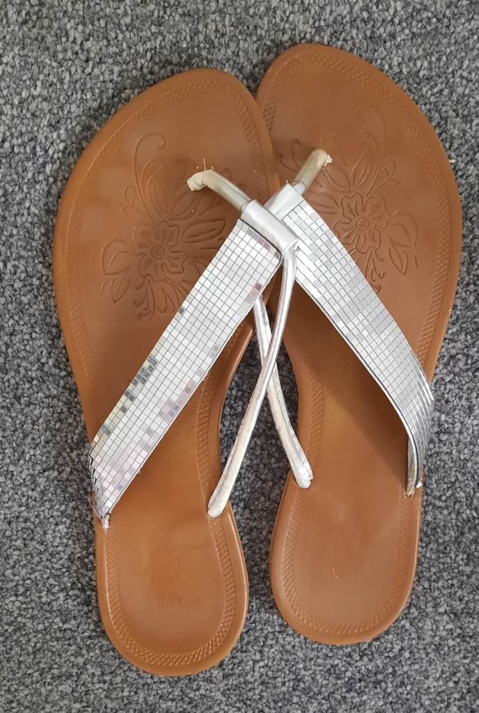 Ladies Leather Toe Post Sparkley Sandals UK6 EU39 