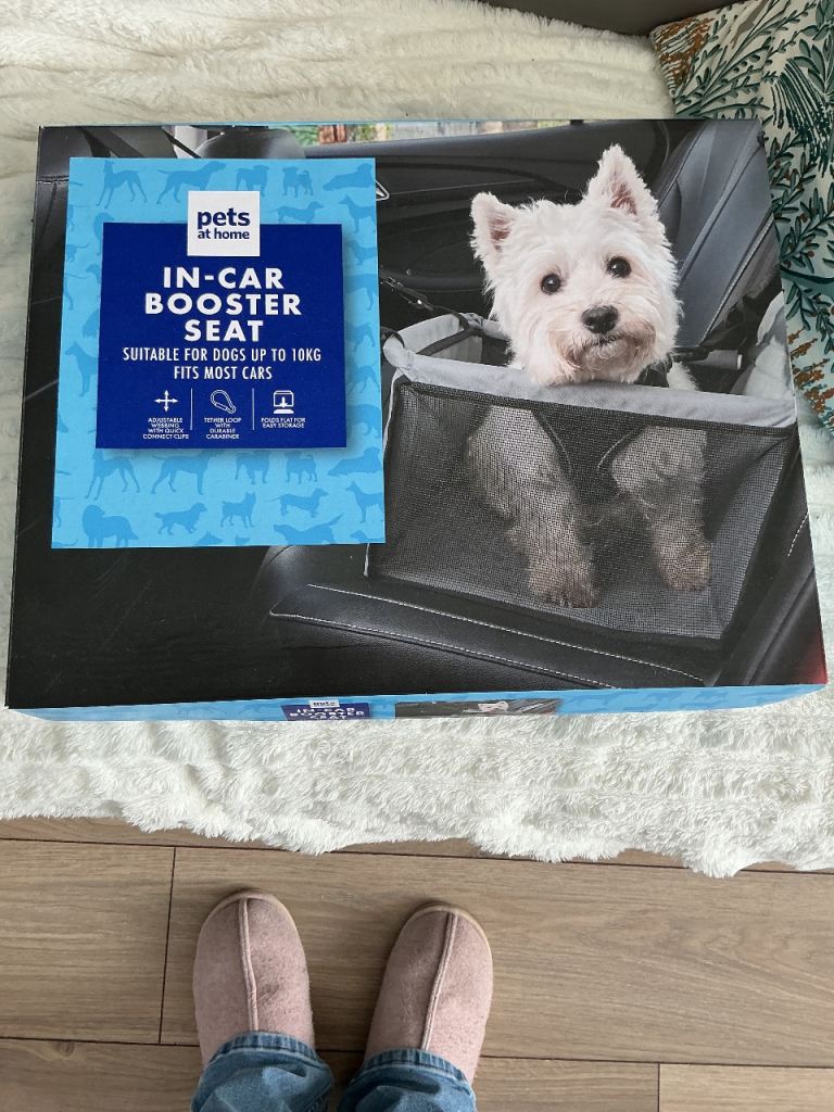 Dog car booster seat 