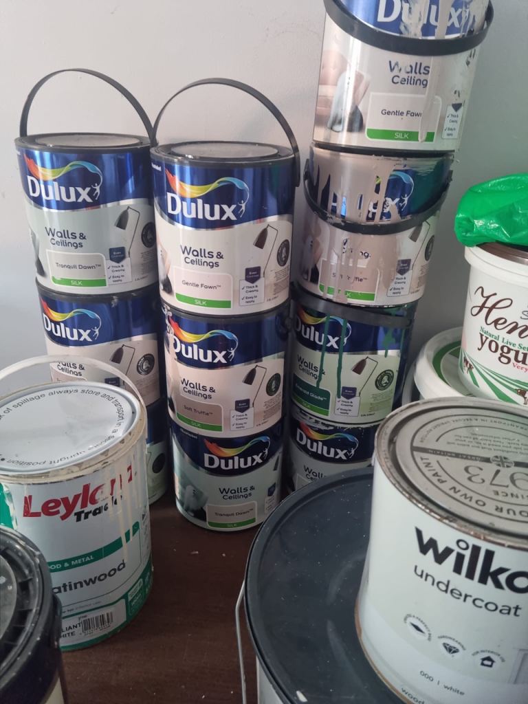 Selection of Dulux and Leyland Interior Paints – Good Condition