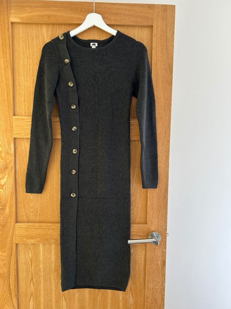 Brand New - River Island Grey Ribbed dress Size Small 