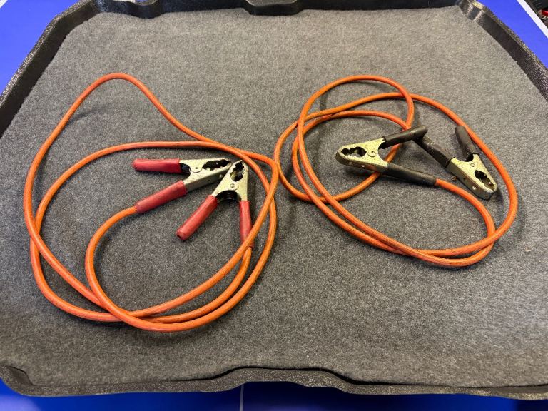 Jump leads, heavy duty 3.3 metres length