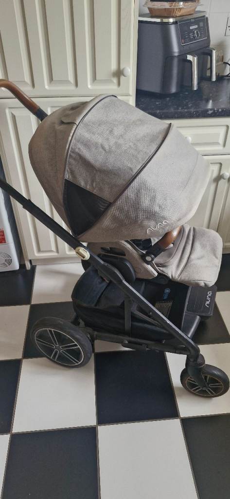 Nuna Mixx Pushchair 