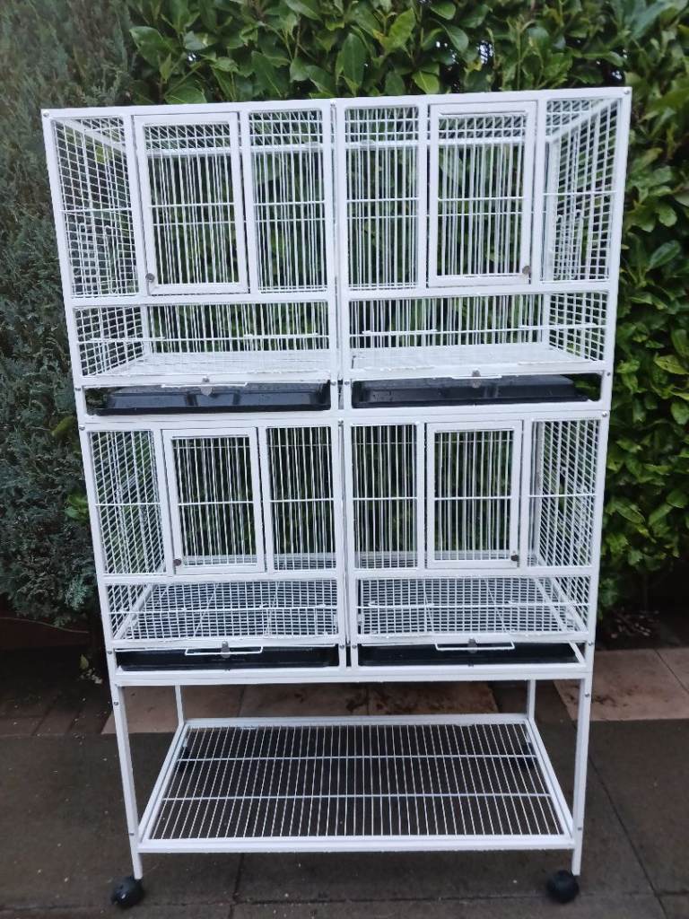 Large Dividing Bird Breading Cages - like new 