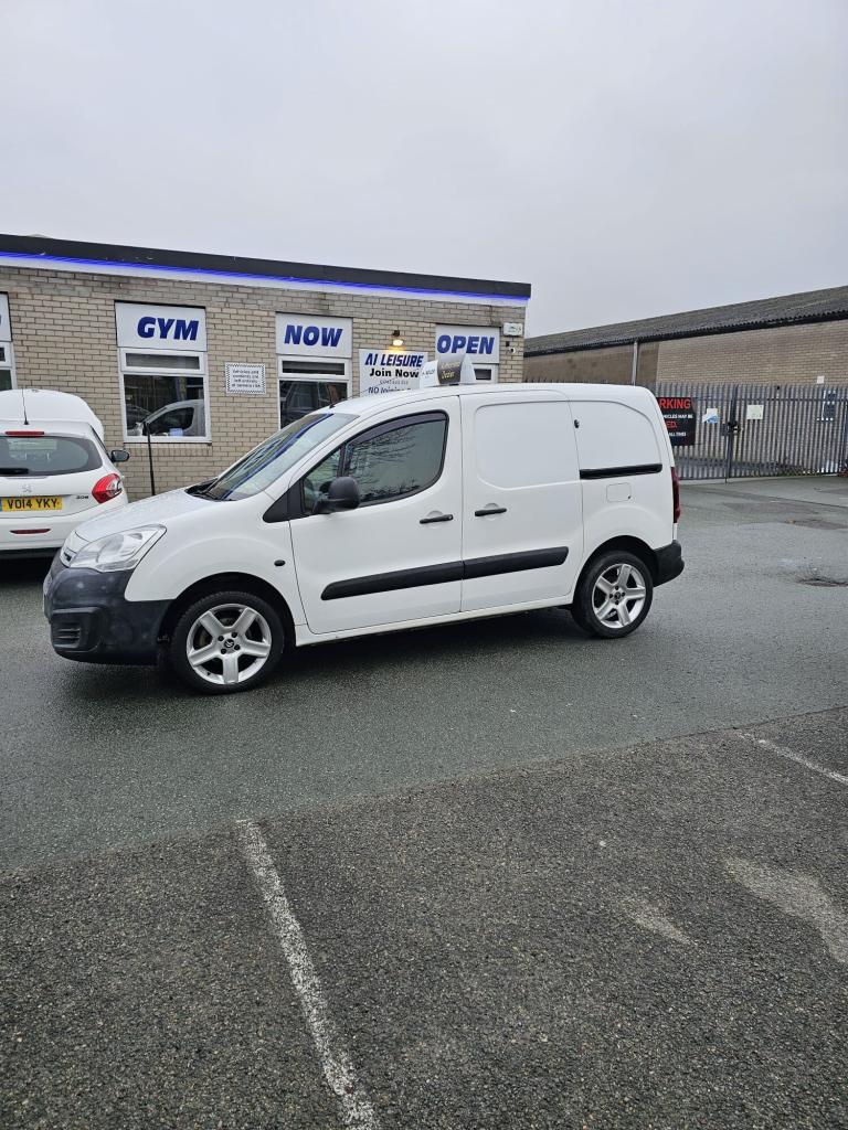 2015 Citroen Berlingo 1.6 HDi 625Kg LX 75ps PANEL VAN Diesel Manual
