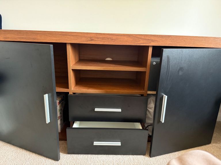 Tv Unit / Sideboard