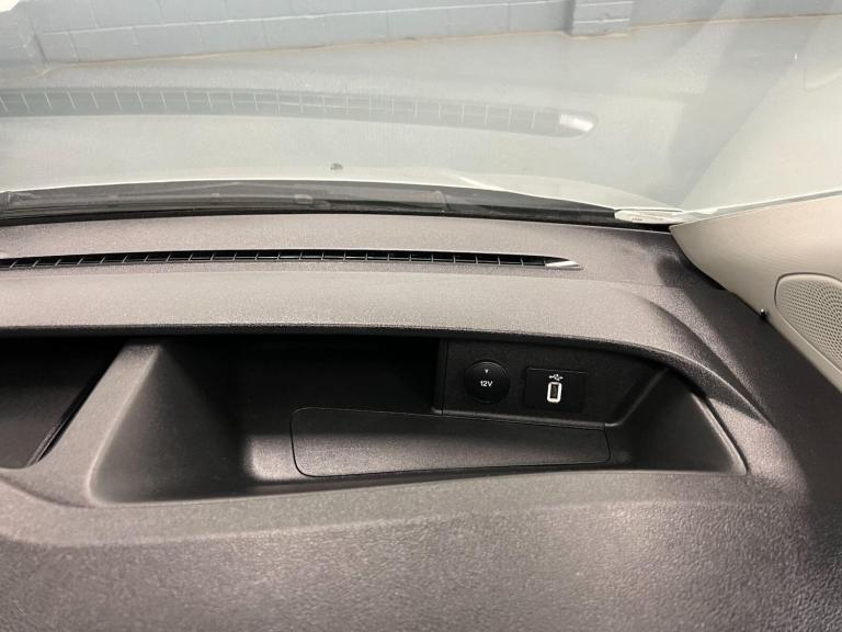 2022 Ford Transit Custom 2.0 EcoBlue 130ps Low Roof D/Cab Limited Van PANEL VAN DIESEL Manual