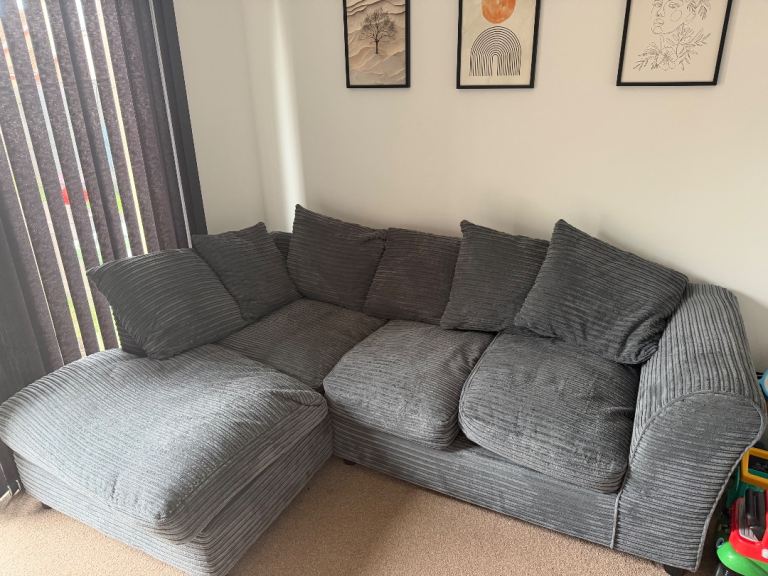 Right hand corner sofa 