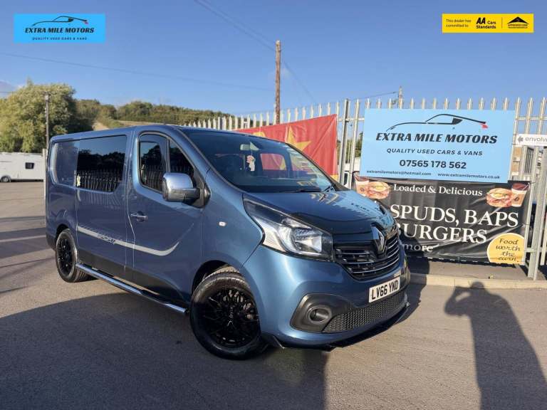 2017 Renault Trafic SL27 dCi 120 Sport Nav Van PANEL VAN DIESEL Manual