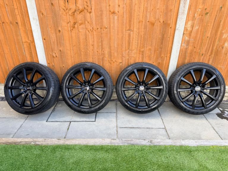 4x 20" Brock B32 Matt Black alloy wheels  + 255/40/20 Uniroyal Rainsport 5 tyres
