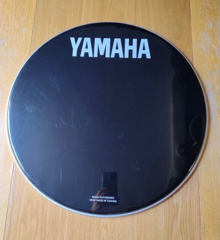 1999 Yamaha 22" Resonant Bass Drum Head – Black, Good Condition
