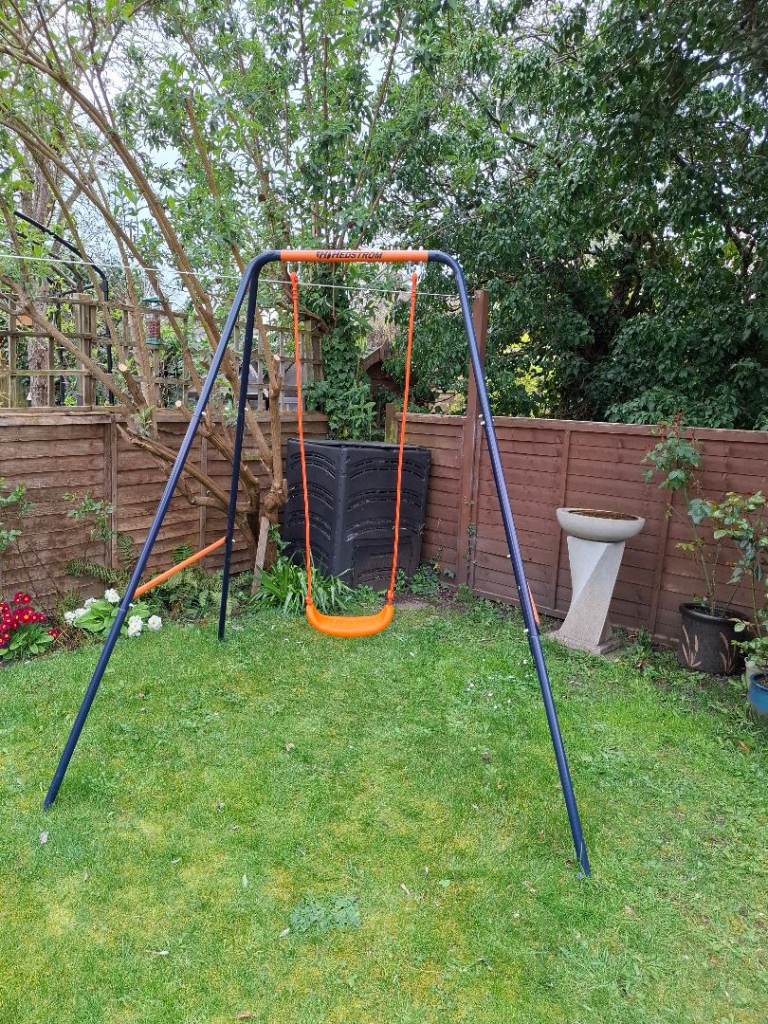 Hedstrom Deluxe 2 in 1 Swing Set