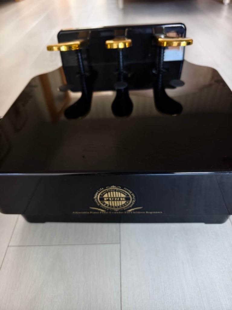 Piano Pedal Extension bench