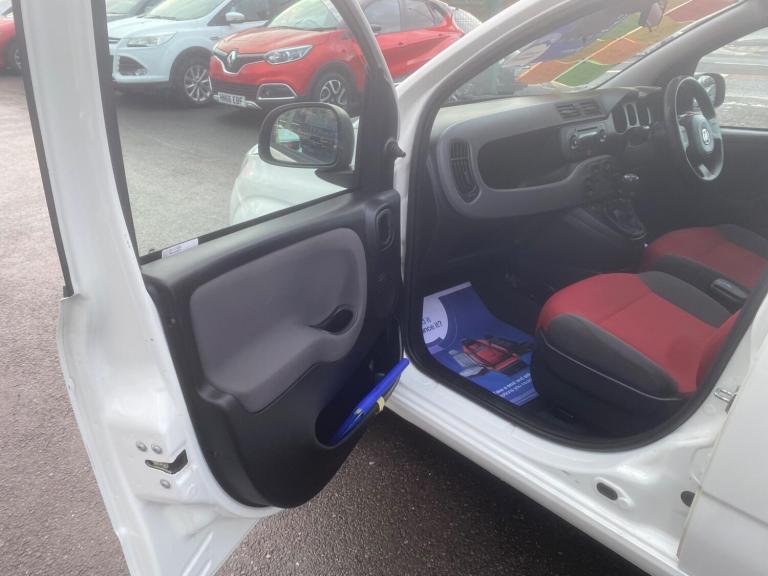 2015 Fiat Panda 1.2 Pop Euro 6 5dr HATCHBACK Petrol Manual