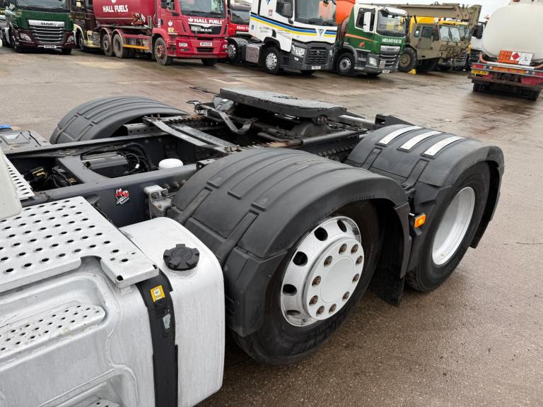 2019 RENAULT T520 6X2 TRACTOR UNIT 