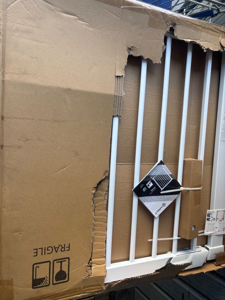 Safety 1st flat step baby gate x2