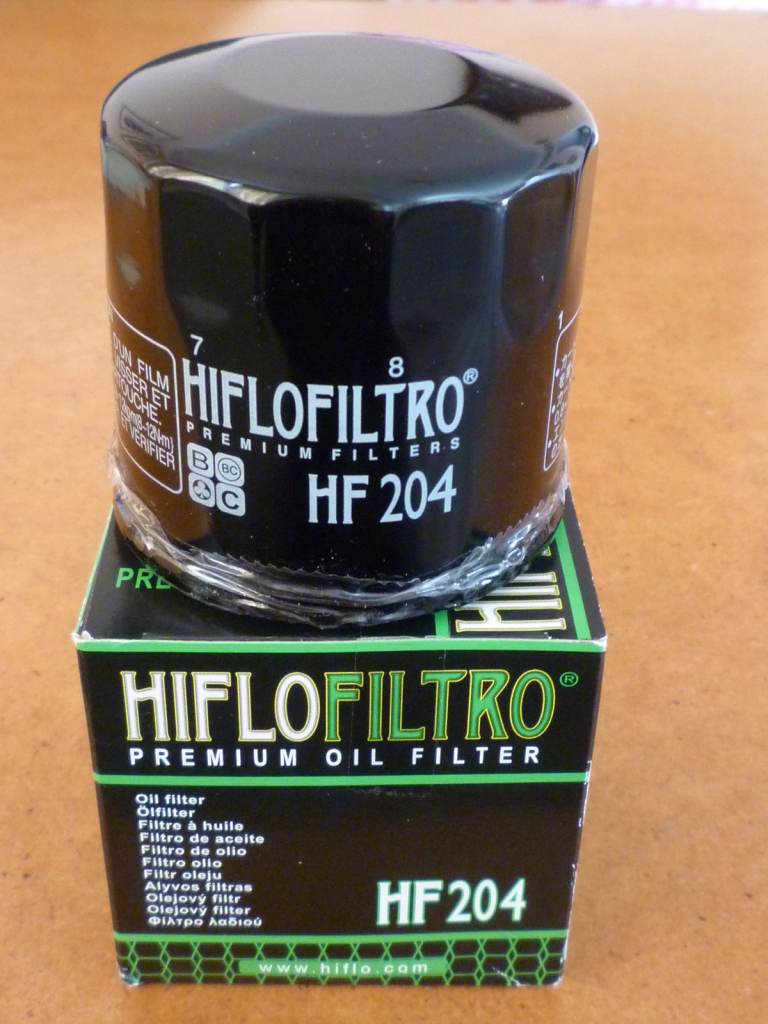 Motorcycle OIL FILTER - HiFlo Filtro HF204 - OEM Spec, Brand New