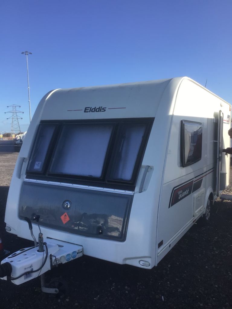 EDDIS AVANTE 462 - BERTH CARAVAN 